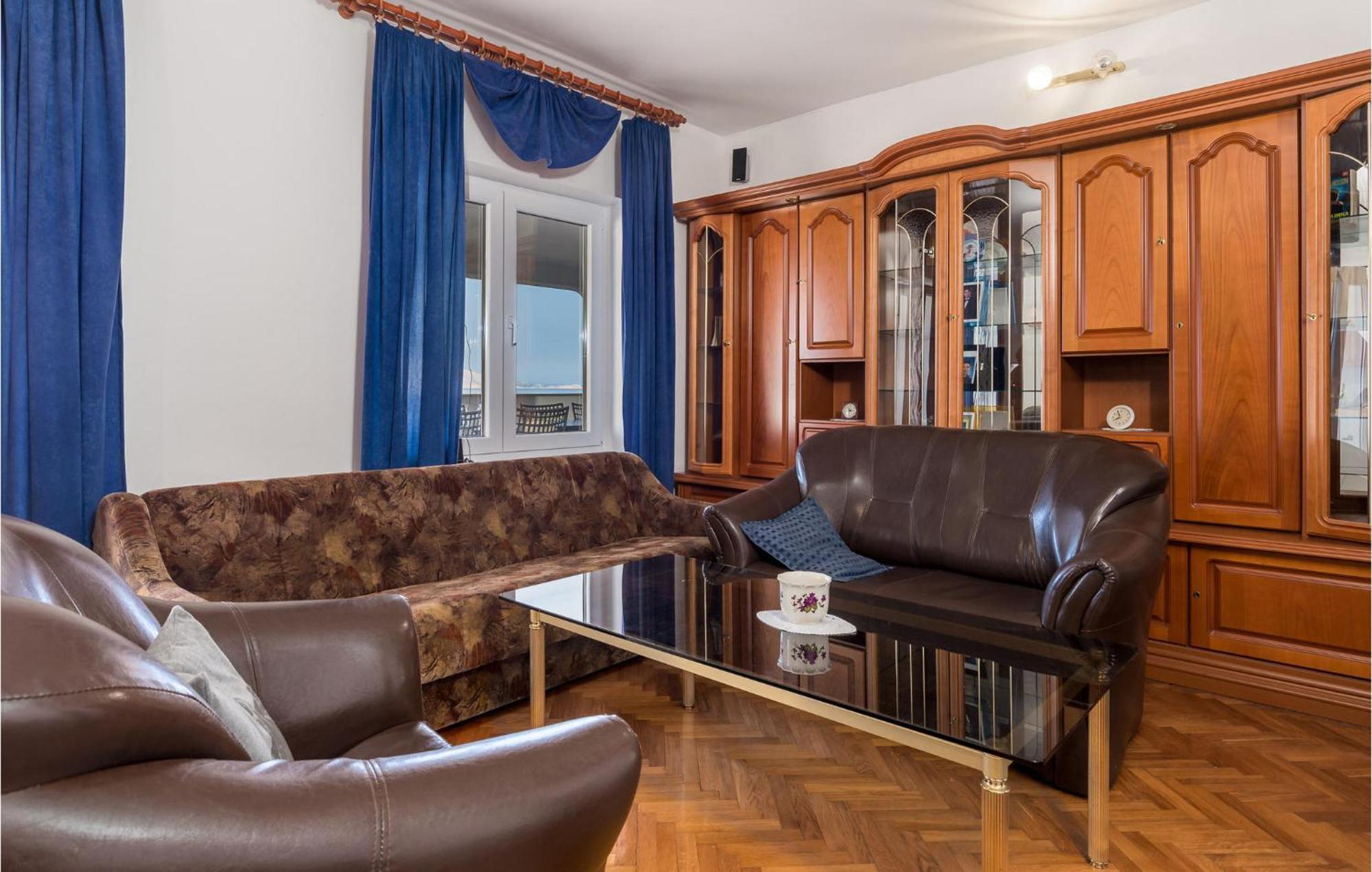 Nice Apartment In Sv,Juraj With Kitchen Szentgyörgy Kültér fotó