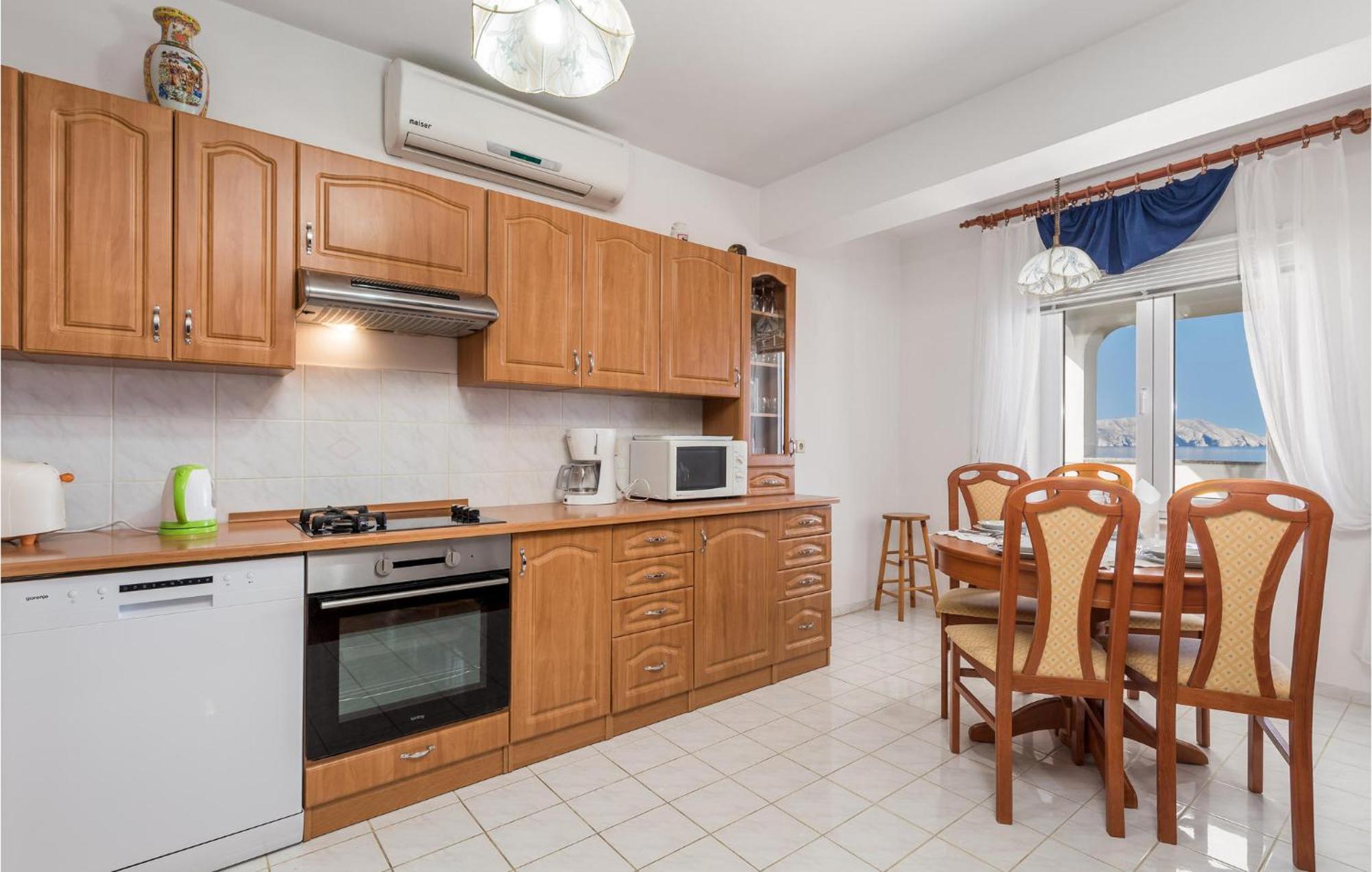 Nice Apartment In Sv,Juraj With Kitchen Szentgyörgy Kültér fotó